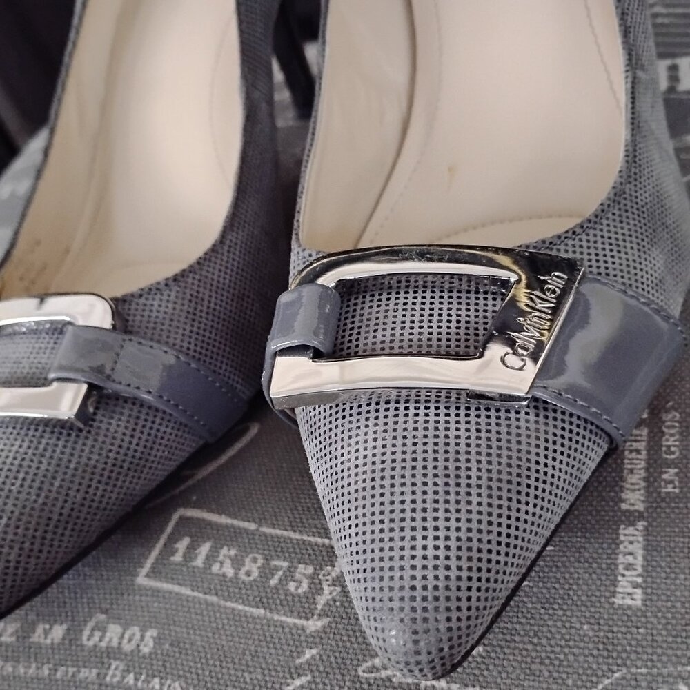 Women's Calvin Klein Shoes - Picture 3 of 5